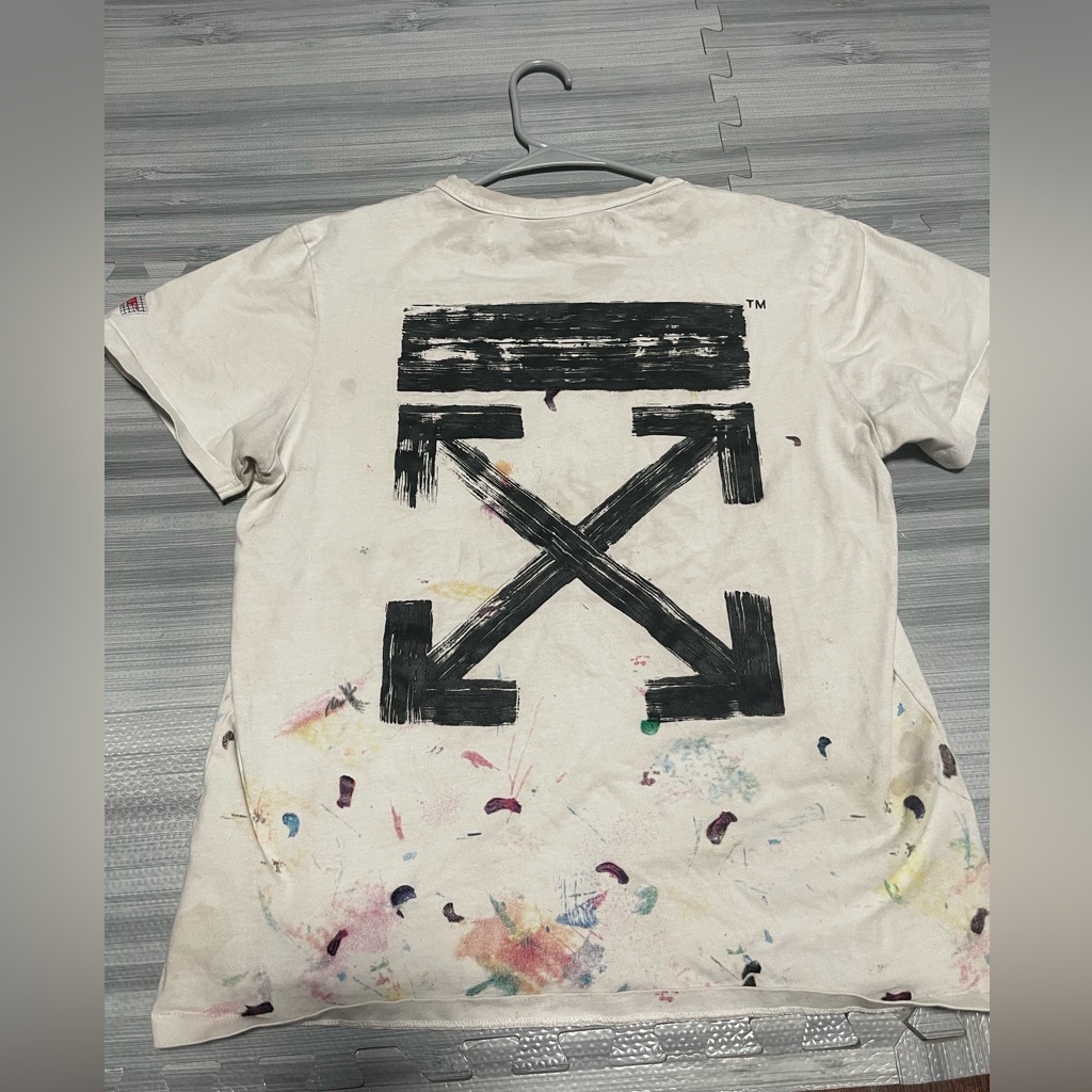 Off White T